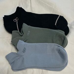 Women’s Black, Green, and Blue Ankle Socks 3 pairs